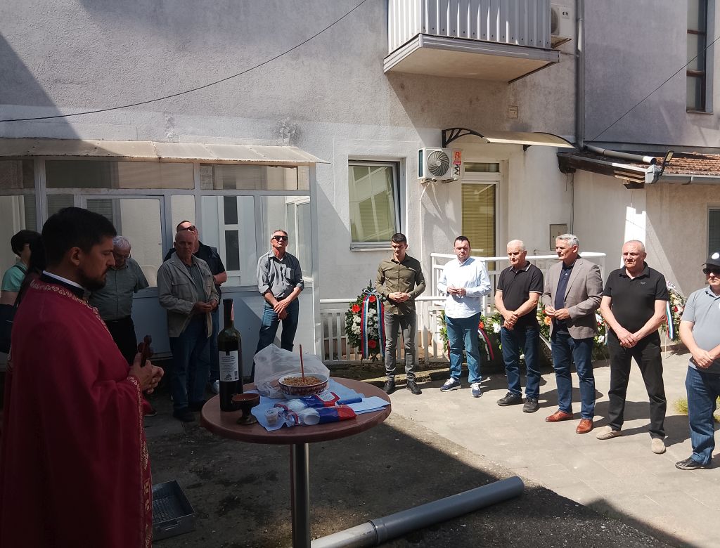 Brčko: Održan pomen tragično stradaloj porodici Isailović
